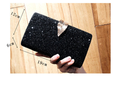 Envelope Clutch with Hardware Lock